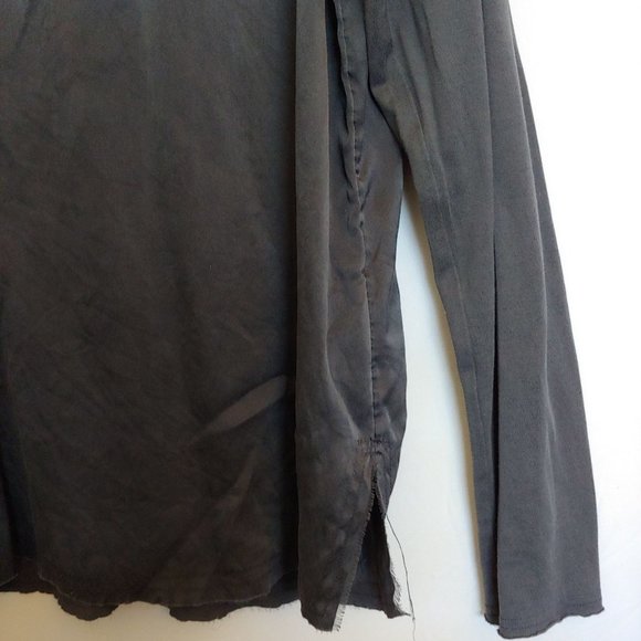 Go Silk 100% gray black silk long sleeve raw hem v-neck tunic medium - Picture 8 of 11